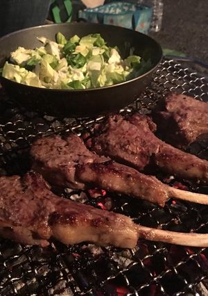 キャンプで骨付ラムを美味しく食べる方法-レシピのメイン写真