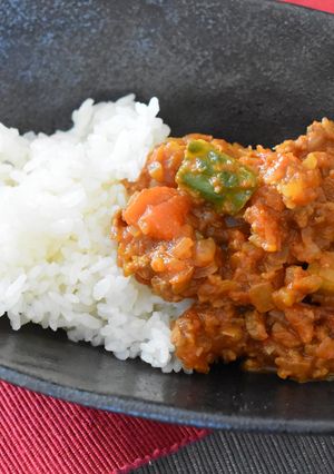 苦酸甘辛で激旨★無水ゴーヤキーマカレー-レシピのメイン写真