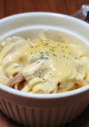 肉じゃがリメイク！マヨチーズ焼き-レシピのメイン写真