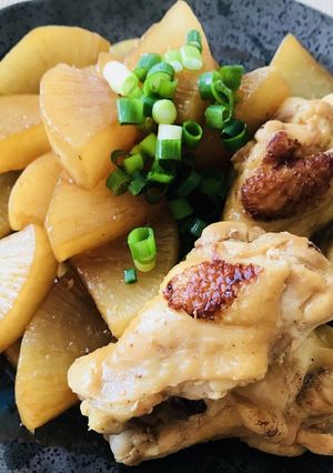 簡単・手羽元と大根の煮物-レシピのメイン写真