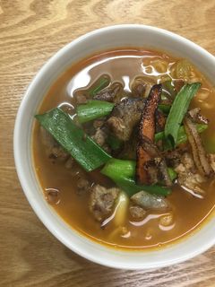 野菜炒めをのせた辛ラーメン-レシピのメイン写真