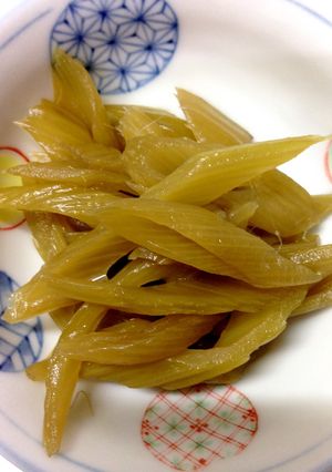 ご飯にあうふきのめんつゆ炒め煮-レシピのメイン写真