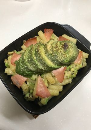 アボカドマカロニマヨチーズ焼き-レシピのメイン写真