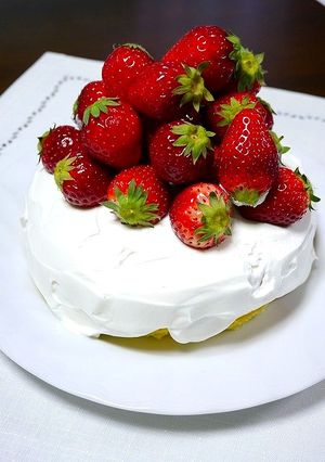 簡単！いちごスフレチーズケーキ-レシピのメイン写真