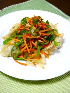 簡単!餃子野菜炒め☆青椒肉絲風味-レシピのメイン写真