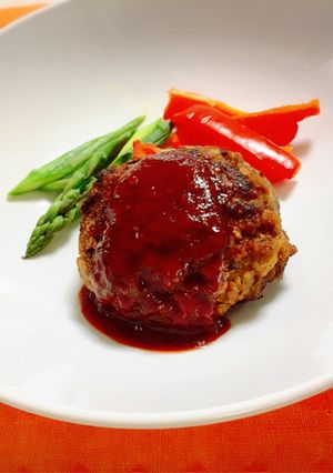 片手で作れる☆簡単な新玉ねぎハンバーグ-レシピのメイン写真