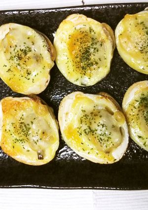 ちょっとリッチに!ホンビノス貝のチーズ焼-レシピのメイン写真