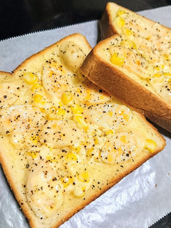 チーかまとコーンのトースト♪-レシピのメイン写真