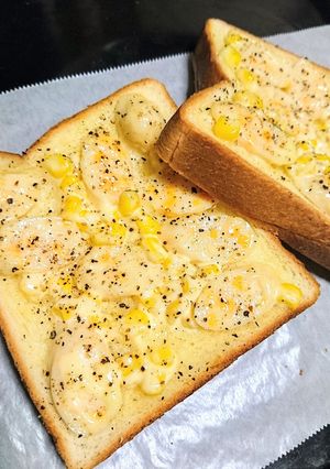 チーかまとコーンのトースト♪-レシピのメイン写真