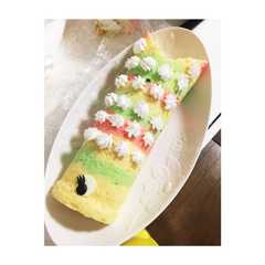 รูปของ ふわふわ☆レインボーロールケーキ