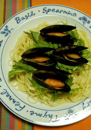 簡単・豪華！ムール貝と水菜の冷たいパスタ-レシピのメイン写真