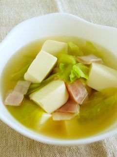 キャベツと豆腐のおなかに優しいスープ-レシピのメイン写真