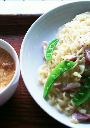 辛ラーメンでチョイ辛カルボナーラランチ♪-レシピのメイン写真