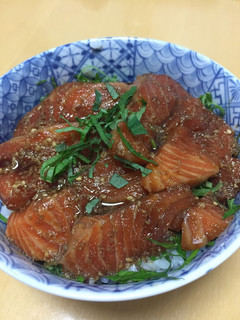 好きなお刺身で漬け丼-レシピのメイン写真