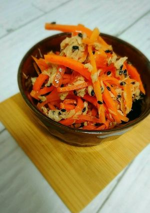 火を使わない！にんじんのツナゴマ和え-レシピのメイン写真