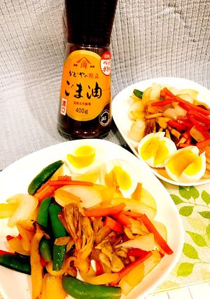 スナップエンドウと新玉葱のごま油炒め-レシピのメイン写真