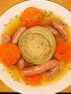 ☆まるごと玉ねぎの肉詰めコンソメスープ☆-レシピのメイン写真