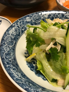 きゅうりとささみのレモンパクチーサラダ-レシピのメイン写真