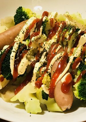 ソーセージと温野菜のサラダ☆じゃが＆ブロ-レシピのメイン写真
