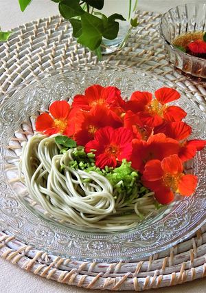 ナスタチウム蕎麦-レシピのメイン写真