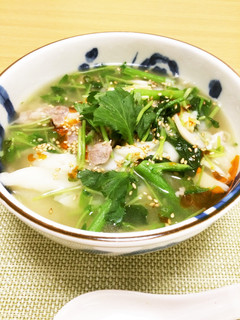 青菜たっぷり♬ひらひらワンタン風スープ-レシピのメイン写真