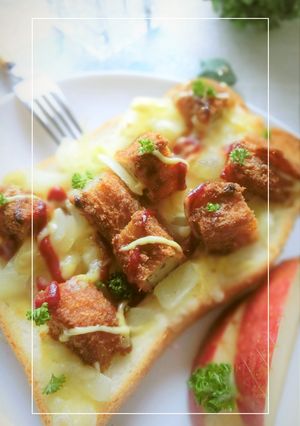 コロッケonミルキー新玉葱トースト-レシピのメイン写真