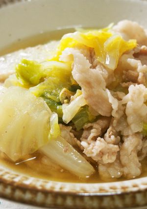 白菜と豚こまの煮物♪すぐできてお得♪-レシピのメイン写真