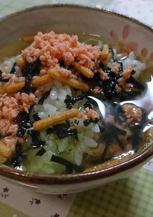 おにぎりDEお茶漬け-レシピのメイン写真