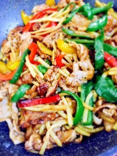簡単青椒肉絲☆肉とピーマン細切り炒め-レシピのメイン写真