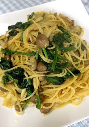 ほうれん草とシメジの和風カレー味パスタ-レシピのメイン写真