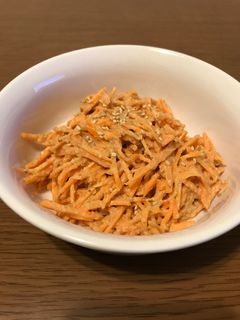 やみつき!簡単!にんじんのゴマ味噌和え★-レシピのメイン写真