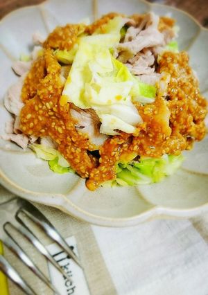 簡単！豚こまと春キャベツのゴマ味噌かけ-レシピのメイン写真