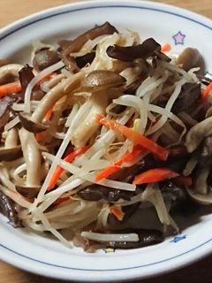 美肌レシピ☆キノコともやしの炒めもの-レシピのメイン写真