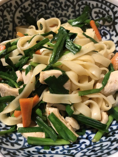 中華みそ★鶏肉とニラのきしめん焼きうどん-レシピのメイン写真