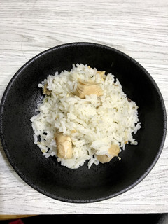 焼き鳥缶で鶏飯風アジアン炊き込みご飯-レシピのメイン写真