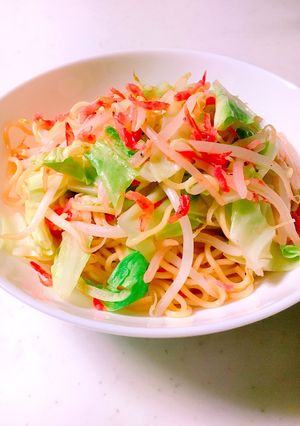 キャベツと桜えびの塩焼きそば✤特急ランチ-レシピのメイン写真