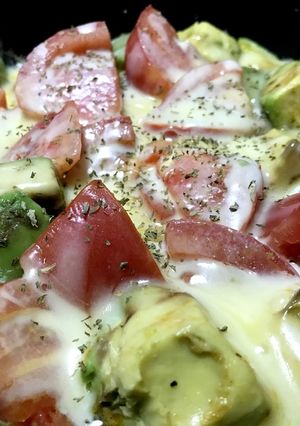 フライパンでアボカドトマトのチーズ焼き☆-レシピのメイン写真