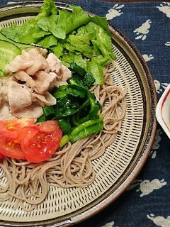 あたた生だししょうゆでそばサラダ-レシピのメイン写真