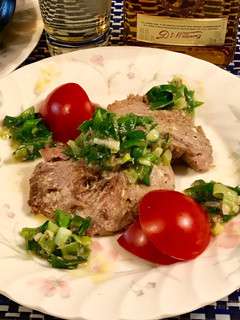 マグロ ほほ肉のステーキ 塩レモン仕立て-レシピのメイン写真
