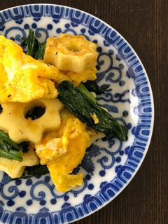 ちくわぶと小松菜のカレー粉炒め-レシピのメイン写真