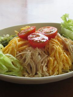 蒸し鶏とめかぶと錦糸卵のざるラーメン-レシピのメイン写真