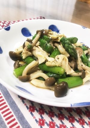 アスパラとしめじの湯葉和え-レシピのメイン写真
