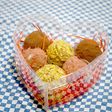 バレンタインに。1500円で、8人前。