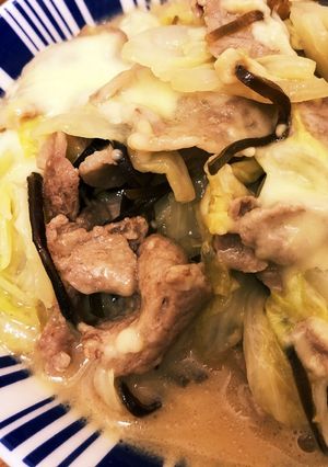 春キャベツと豚肉の塩昆布チーズ焼き-レシピのメイン写真