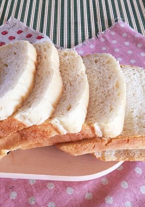 HBで豆乳ヨーグルトホエーのソフト食パン-レシピのメイン写真