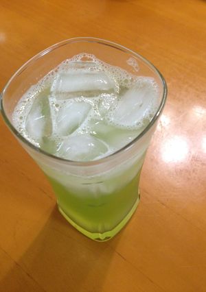 胡瓜の汁でなんちゃってメロン？チューハイ-レシピのメイン写真