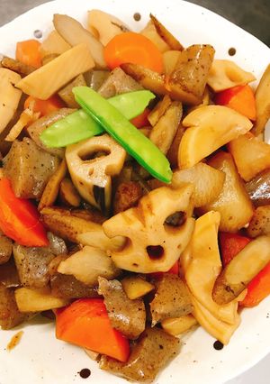 ⭐️ 簡単でとても美味しい筑前煮!-レシピのメイン写真