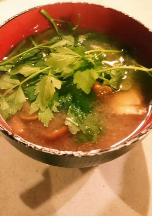 なめことしじみの味噌汁-レシピのメイン写真