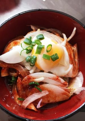 たっぷり新玉でピリ辛ビビン冷麺♡-レシピのメイン写真