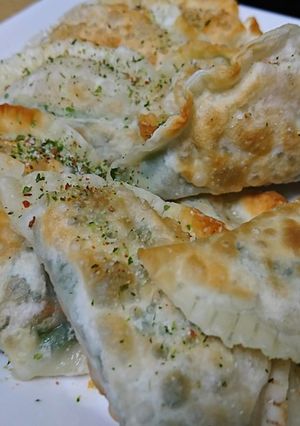 えびと大葉のチーズ餃子揚げ-レシピのメイン写真